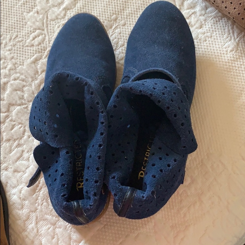 navy booties
